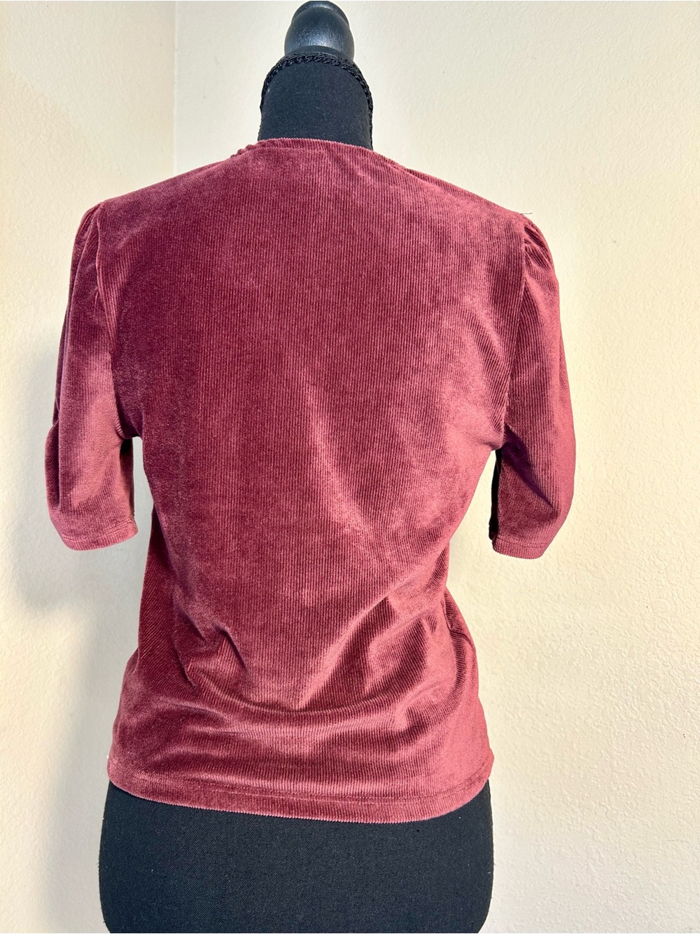 American Rag Burgundy, Rose Ribbed Velour Ruched Button Front Top - Size S - Picture 6 of 9